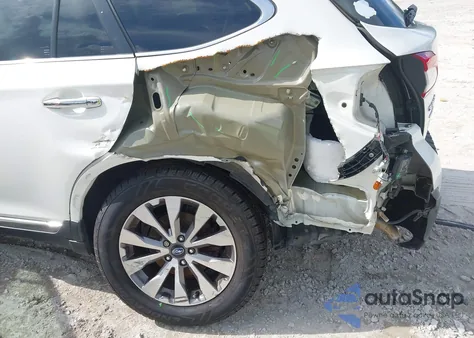 2019 Subaru Outback 3.6R Touring из США, поврежденный, VIN 4S4BSETC4K3243846